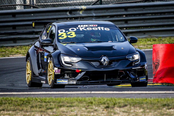 Photo: Dylan O'Keeffe - Vukovic Motorsport - Renault Mégane RS TCR