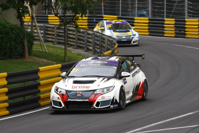Photo: Tiago Monteiro - WestCoast Racing - Honda Civic TCR