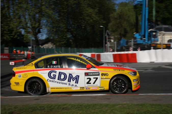 Photo: Stefano d'Aste - Wiechers Sport - BMW 320si (E90)