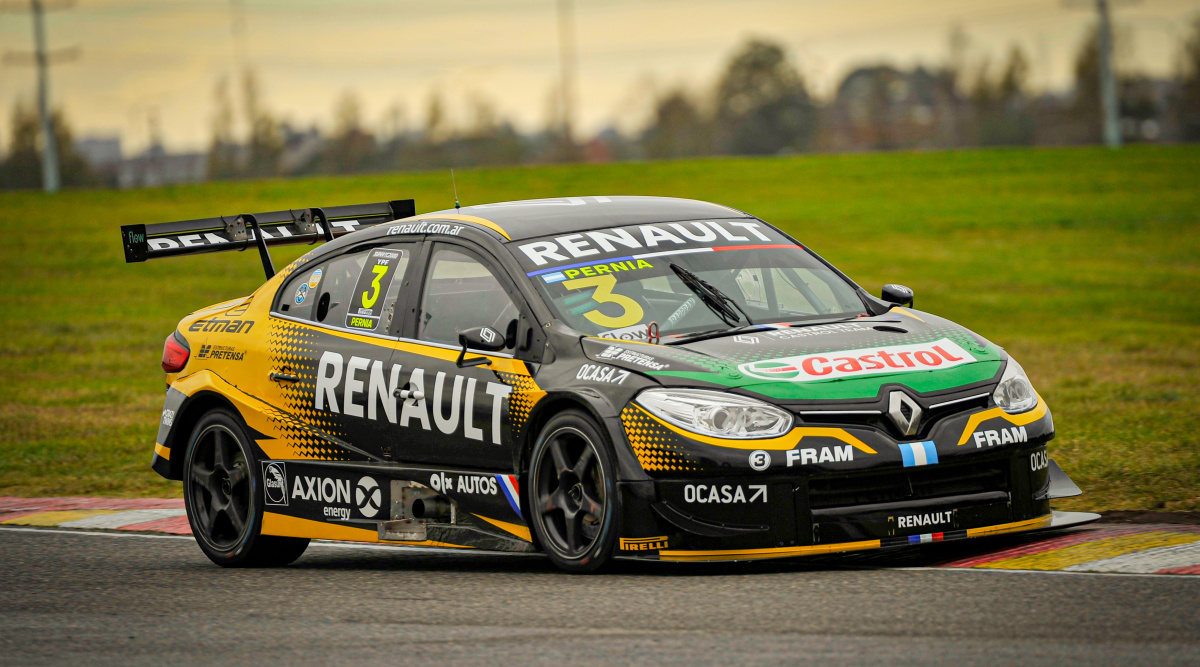 Leonel Pernía - Ambrogio Racing - Renault Fluence II - Oreca Turbo