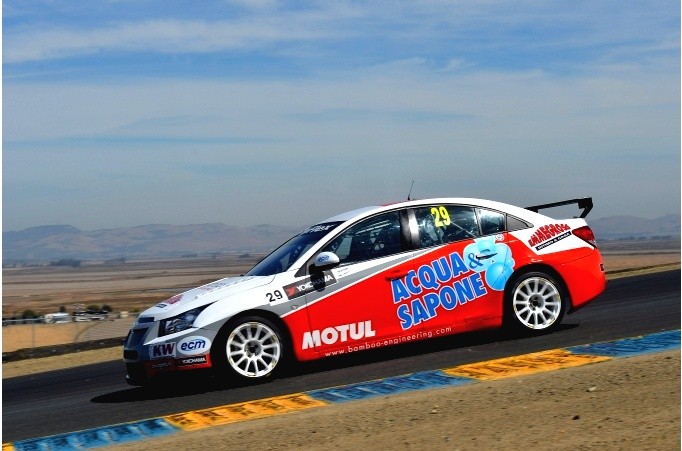 Robb Holland - Bamboo Engineering - Chevrolet Cruze 1.6T