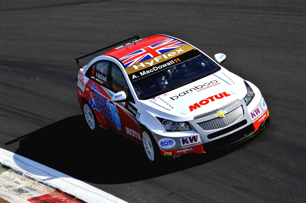 Alex MacDowall - Bamboo Engineering - Chevrolet Cruze 1.6T