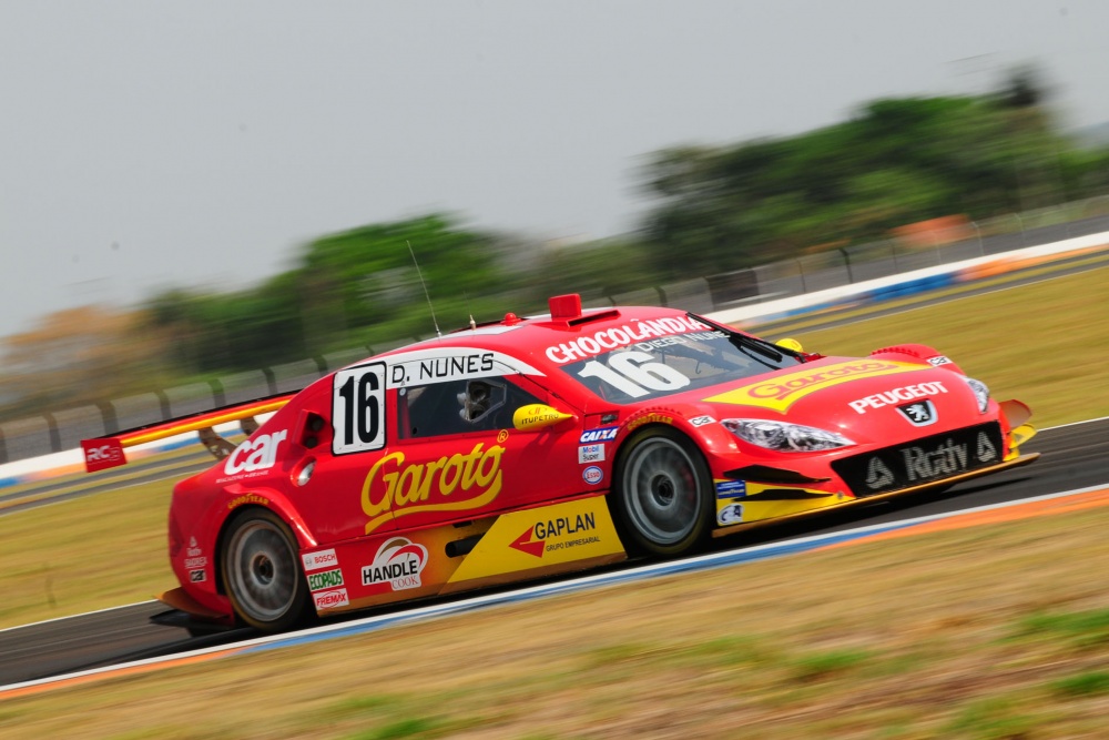 Diego Nunes - Bassani Racing - Peugeot 408 V8