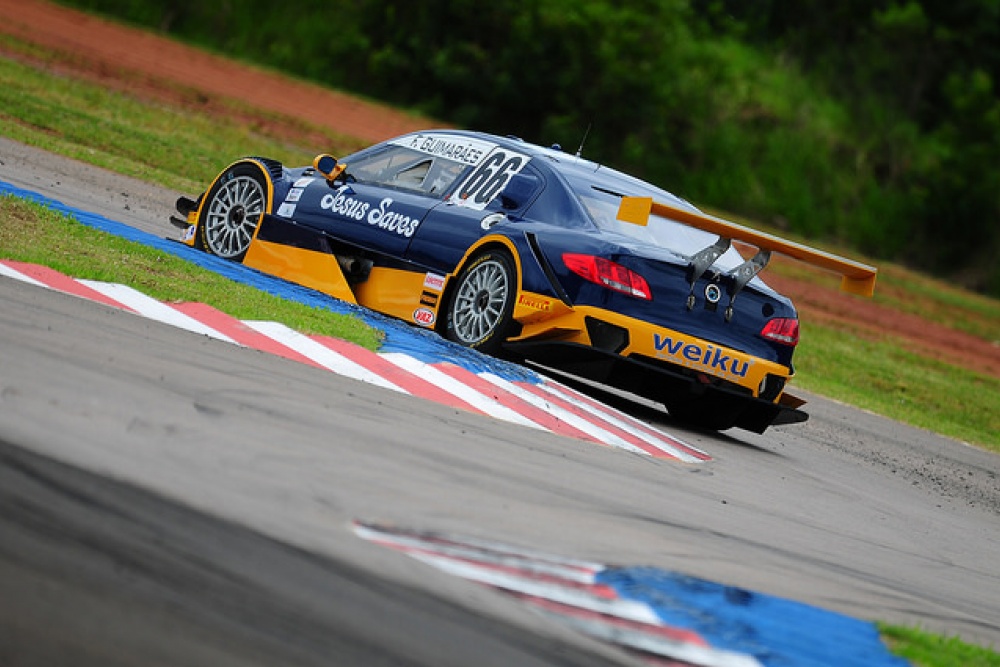 Felipe Guimaraes - Boettger Competições - Peugeot 408 V8