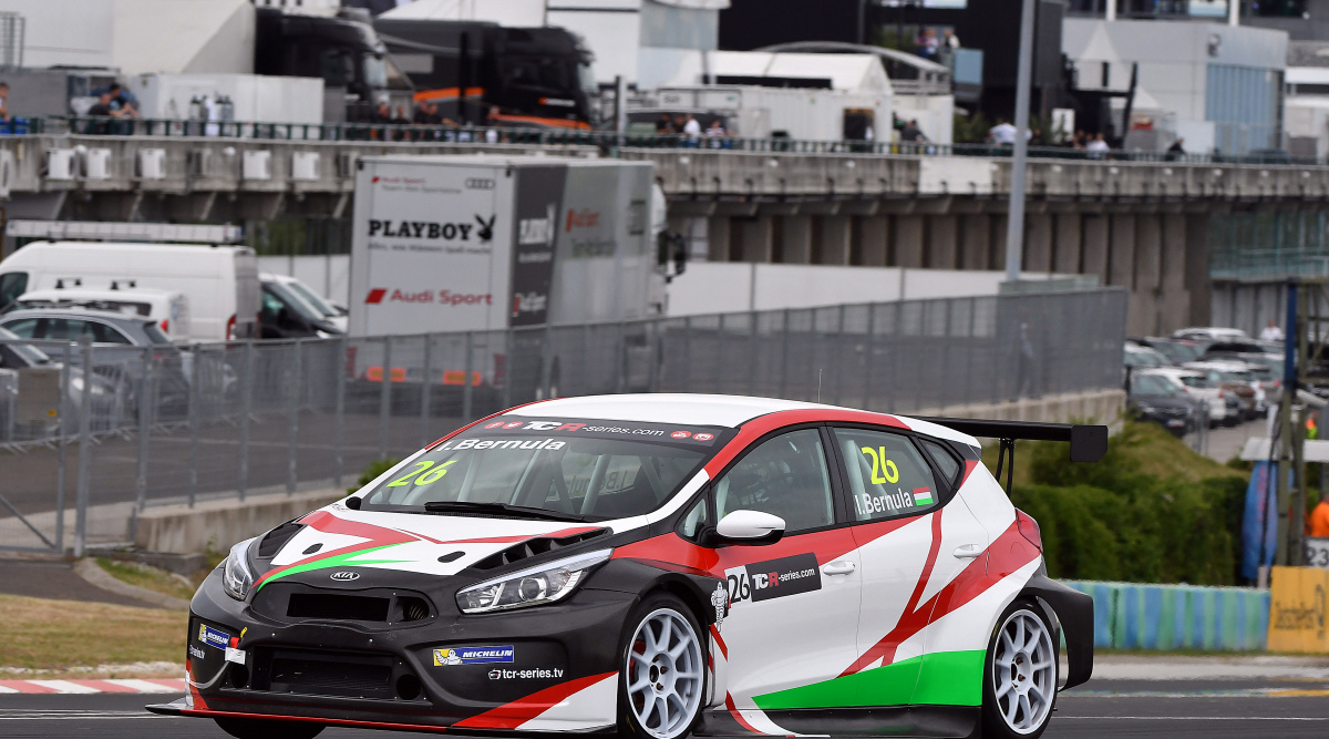 István Bernula - Botka Rally Team - KIA Cee'd TCR