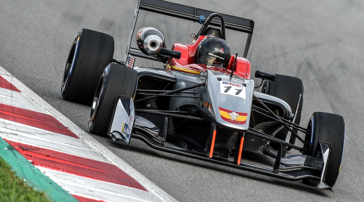 Brad Benavides - Campos Racing - Dallara F312 - Toyota