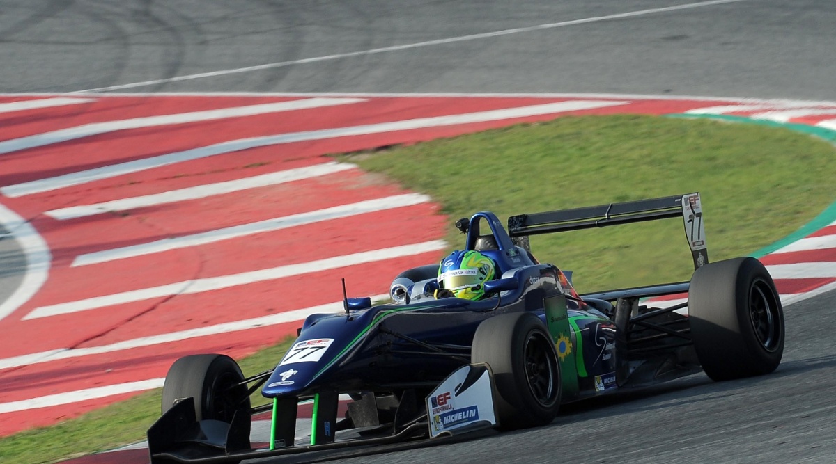 Guilherme Samaia - Carlin Motorsport - Dallara F312 - Toyota