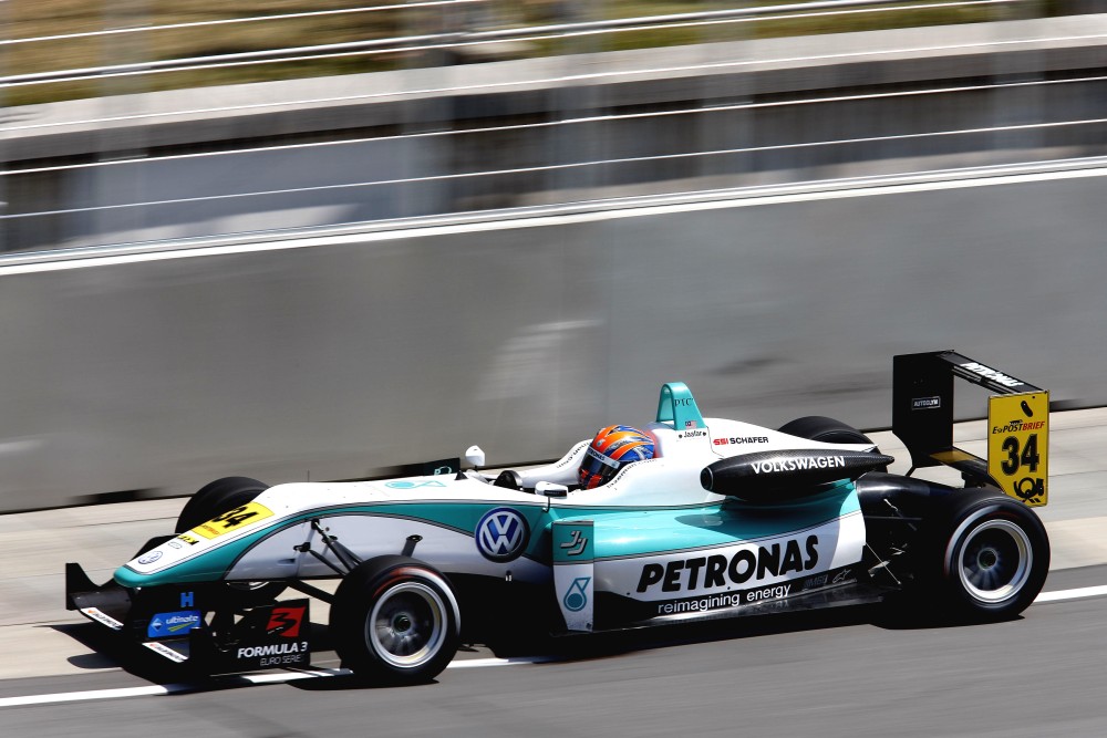 Jazeman Firhan Jaafar - Carlin Motorsport - Dallara F312 - Volkswagen
