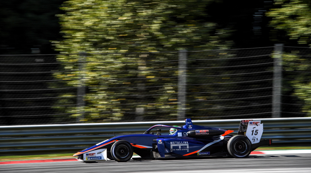 Enzo Trulli - Carlin Motorsport - Dallara F320 - Spiess VW