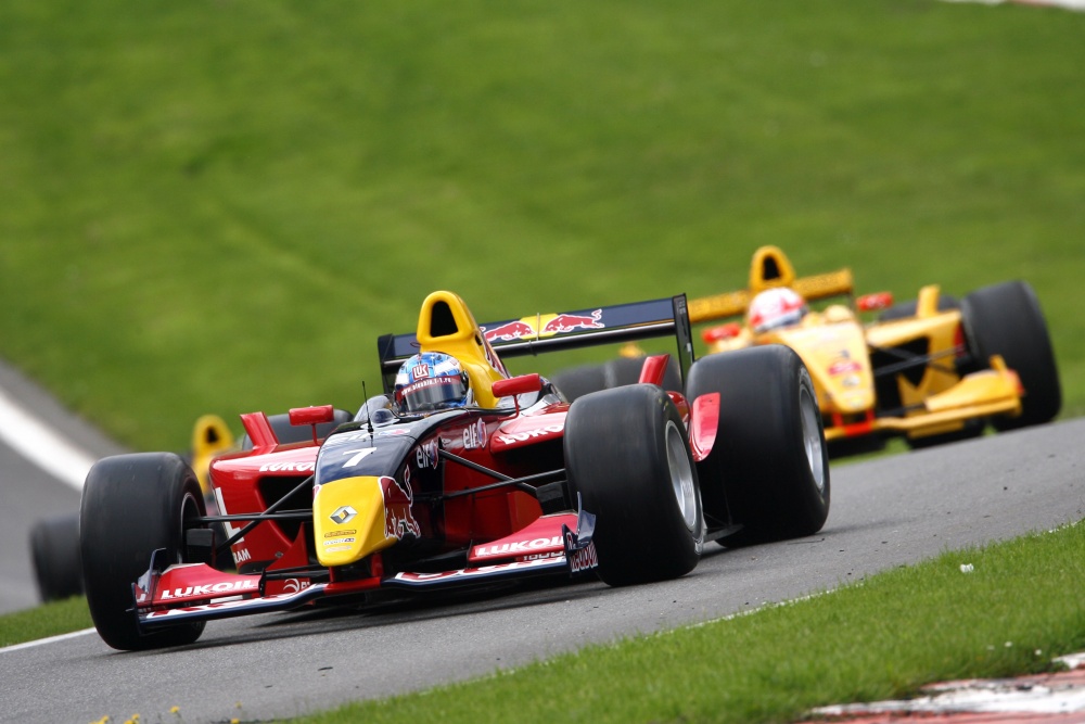 Michael Aleshin - Carlin Motorsport - Dallara T05 - Renault