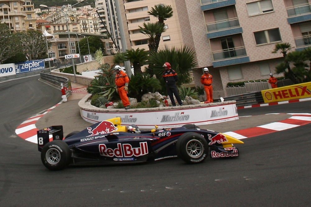 Sebastian Vettel - Carlin Motorsport - Dallara T05 - Renault