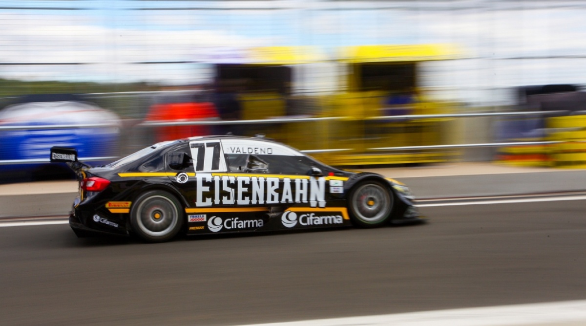 Valdeno  Brito - Carlos Alves Competições - Chevrolet Cruze V8