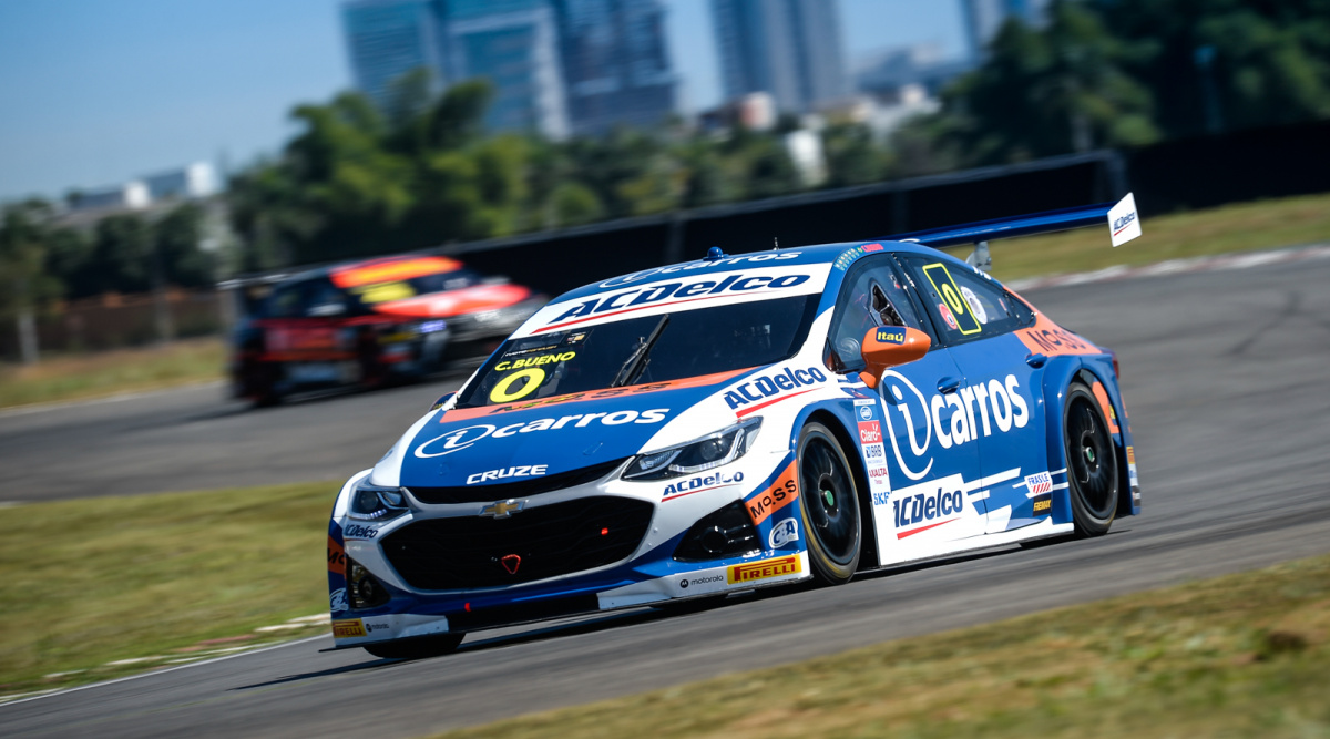 Caca Bueno - Crown Racing - Chevrolet Cruze V8 (2020)