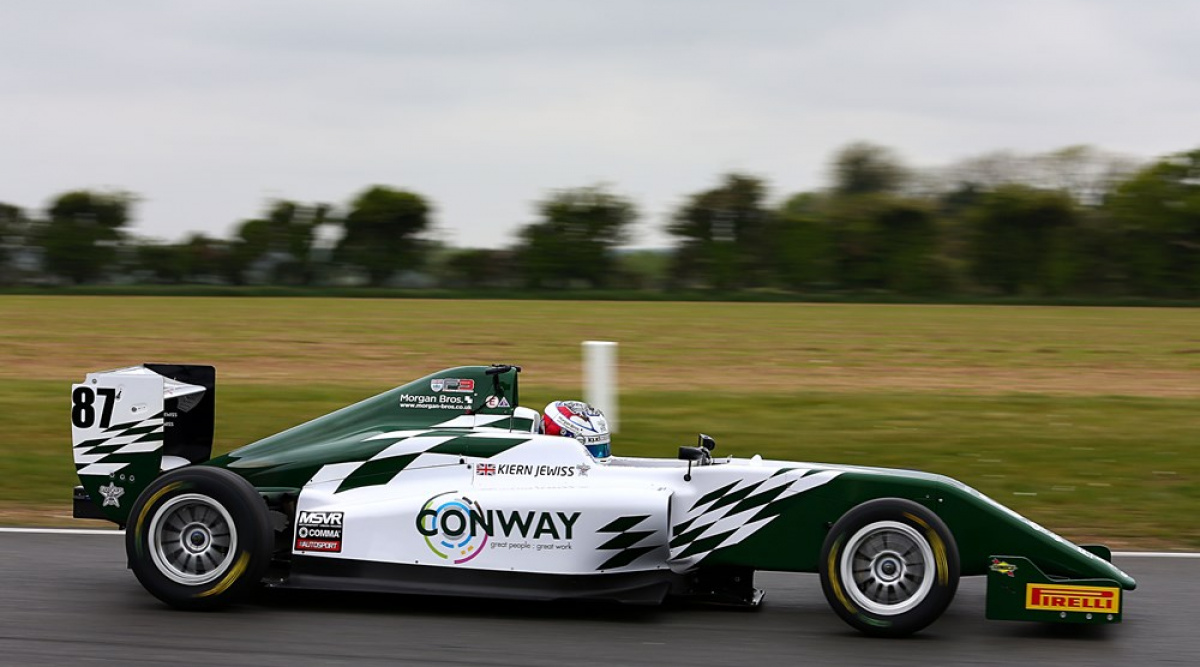 Kiern Jewiss - Douglas Motorsport - Tatuus MSV F3-016 - Cosworth