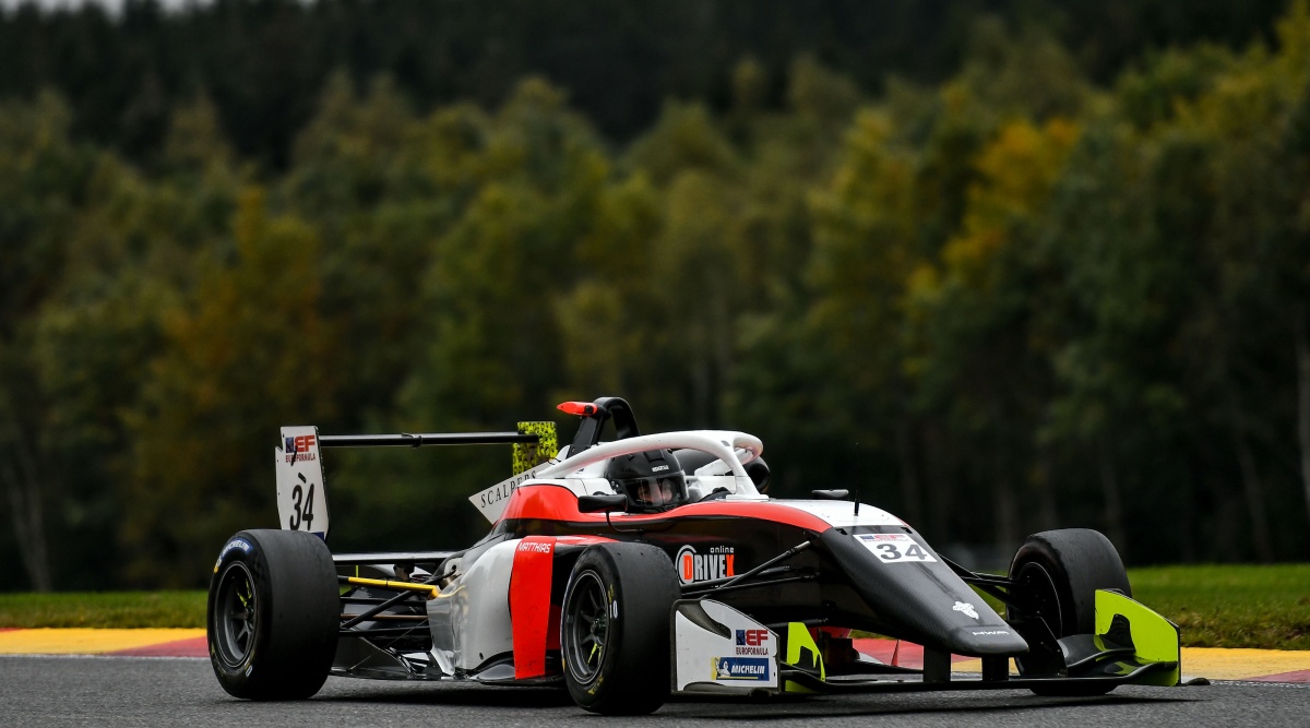 Matthias Lüthen - Drivex - Dallara F320 - HWA Mercedes