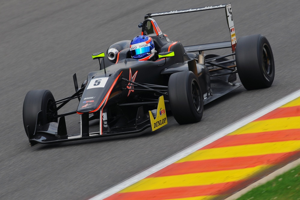 Alexey Chuklin - EmiliodeVillota Motorsport: European F3