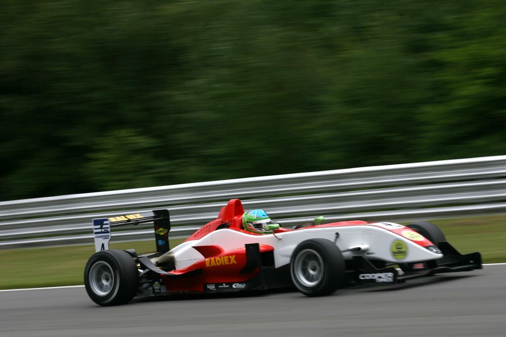 Lucas Foresti - Fortec Motorsport - Dallara F308 - AMG Mercedes