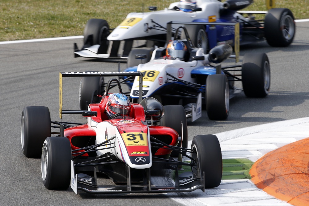 Dmitry Suranovich - Fortec Motorsport - Dallara F312 - AMG Mercedes