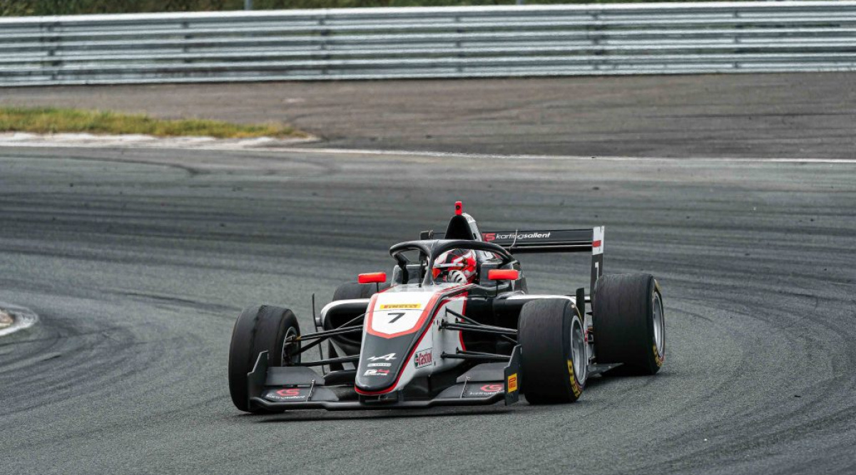 Axel Gnos - G4 Racing - Tatuus F3 T-318 - Alpine