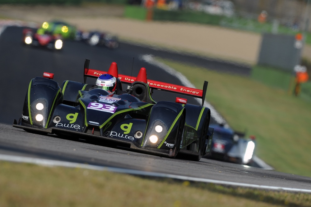 Jens PetersenElton JulianChristian Zügel - Genoa Racing - Oreca FLM09 - Chevrolet