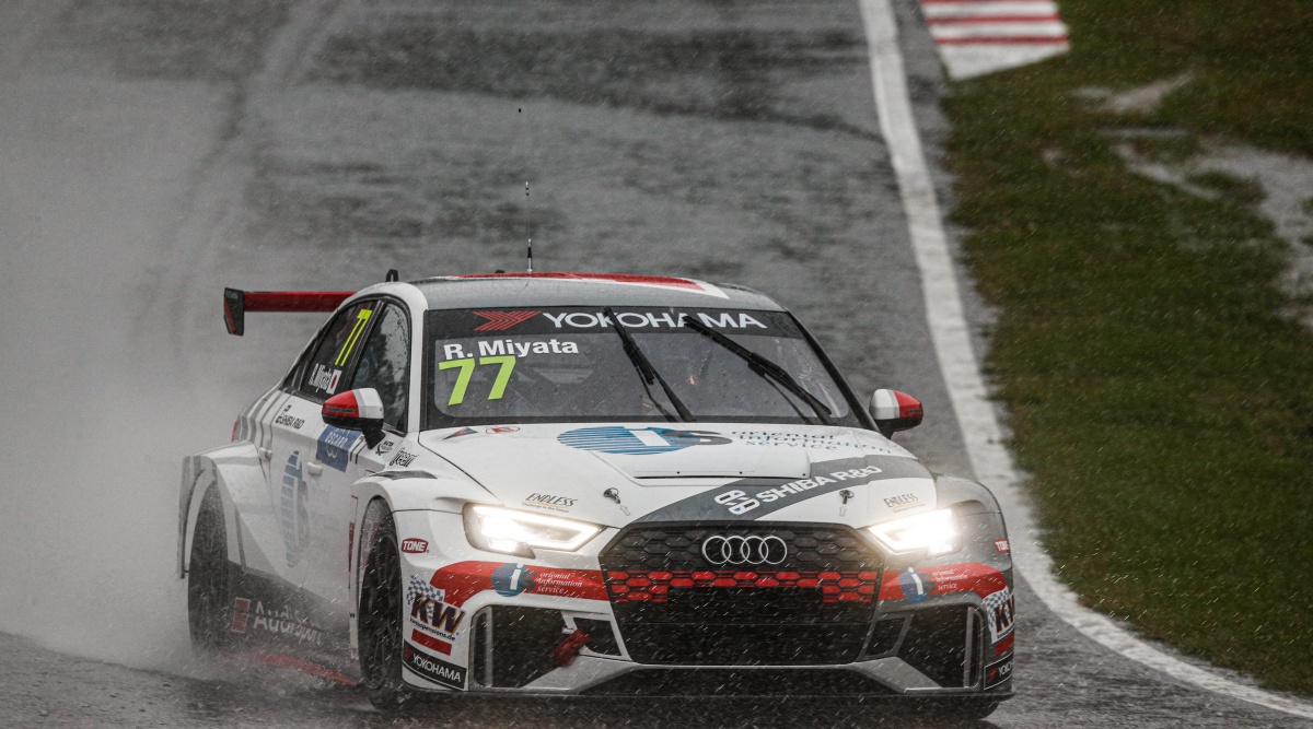 Ritomo Miyata - Hitotsuyama Racing - Audi RS3 LMS TCR