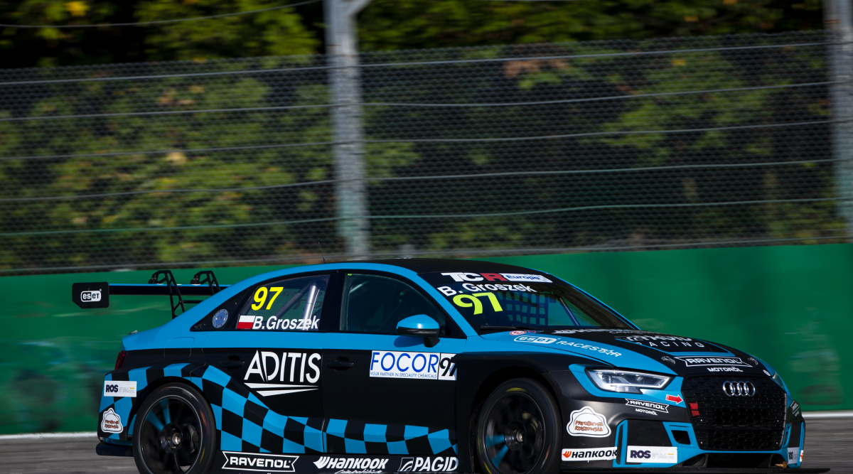 Bartosz Groszek - Horňak Racing Team - Audi RS3 LMS TCR (II)