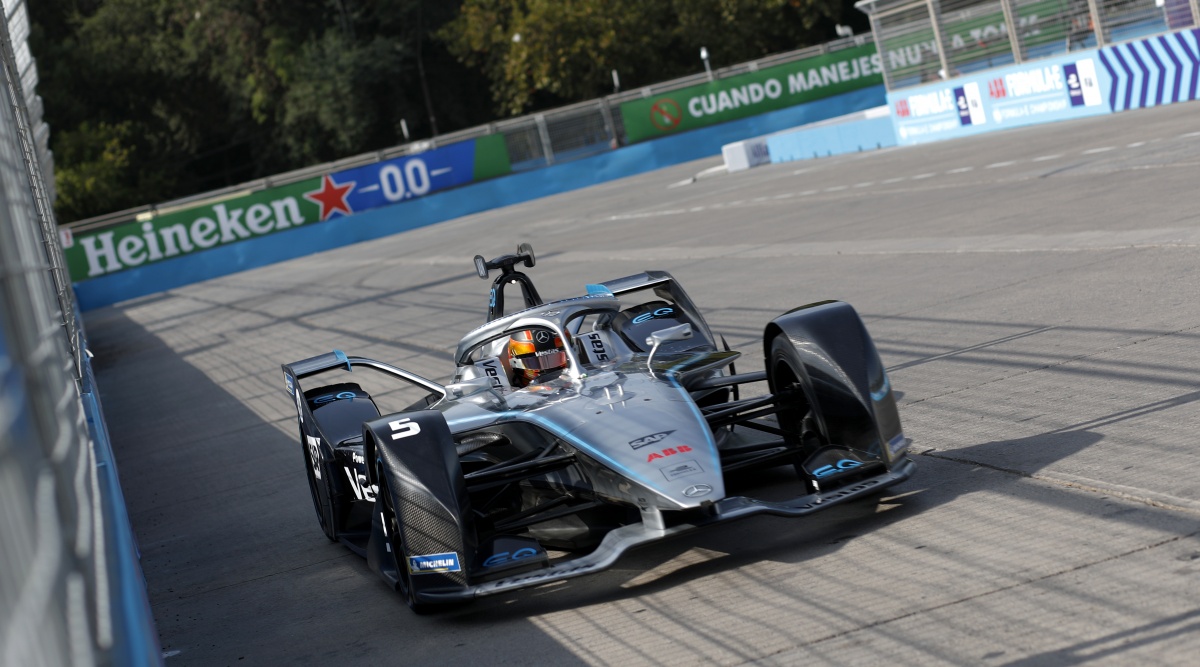 Stoffel Vandoorne - HWA Racelab - Spark SRT 05E - Mercedes
