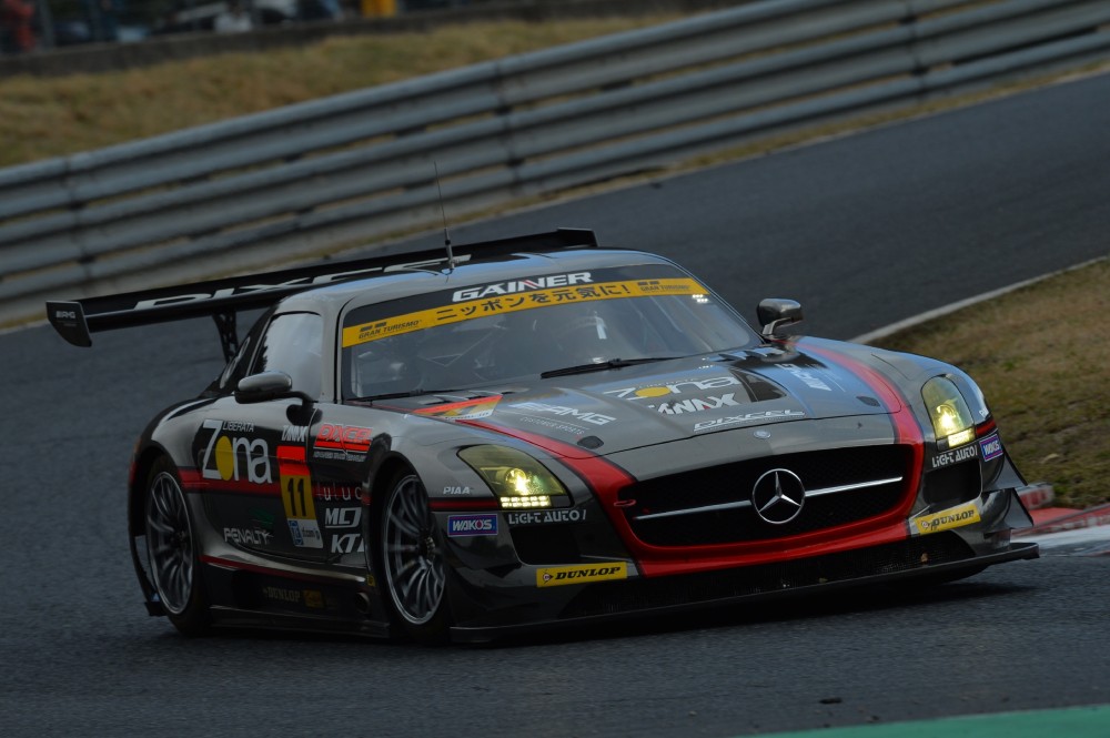 Katsuyuki HiranakaBjörn Wirdheim - Jim Gainer - Mercedes SLS AMG GT3