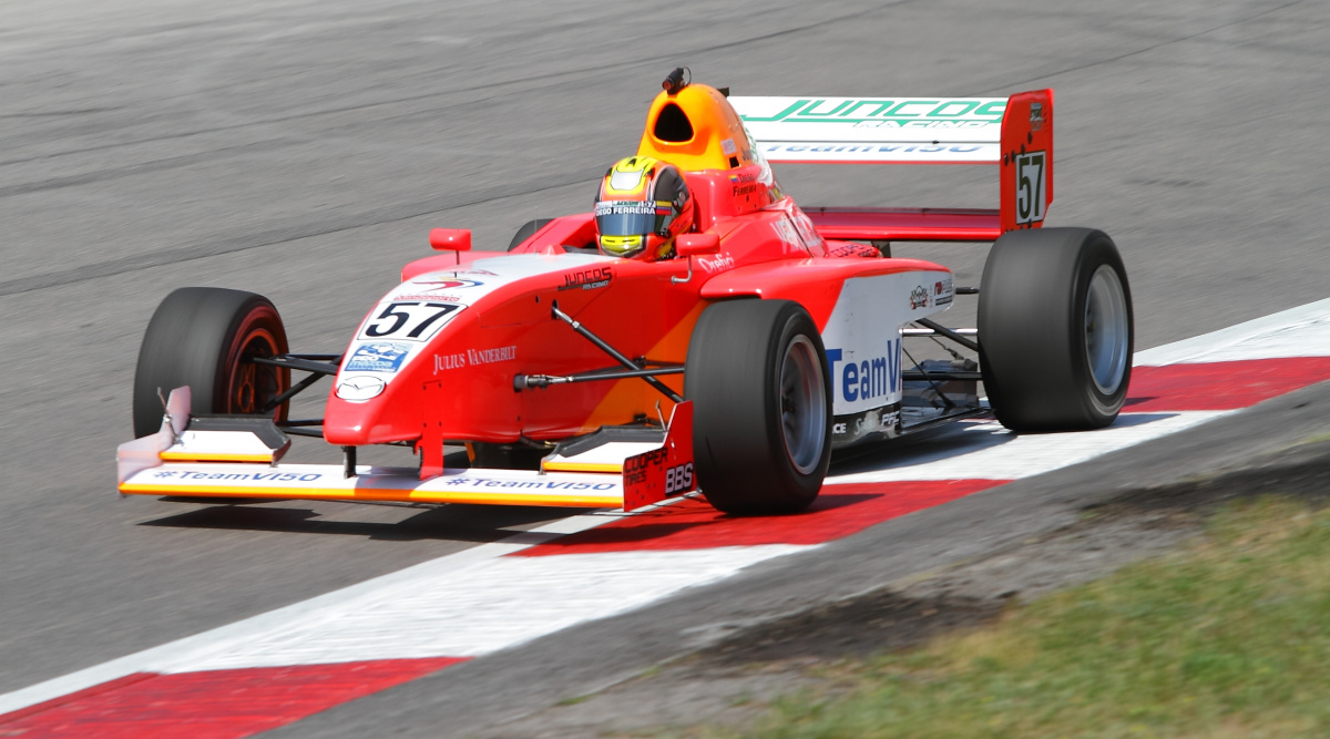 Diego Ferreira - Juncos Racing - Elan Star Pro - Mazda