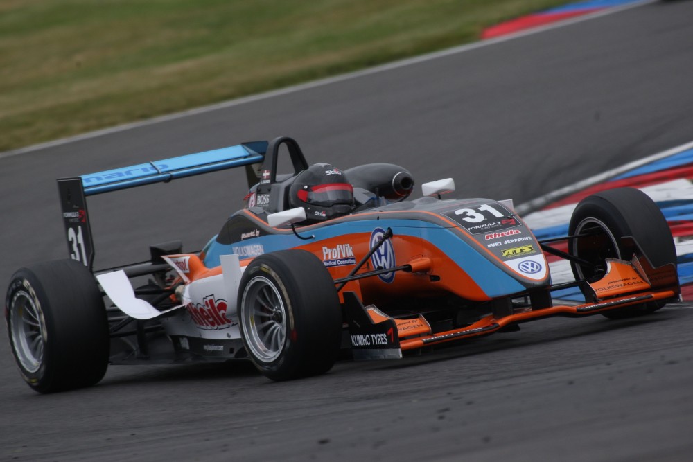 Johan Daniel  Jokinen - Kolles & Heinz Union - Dallara F308 - Volkswagen