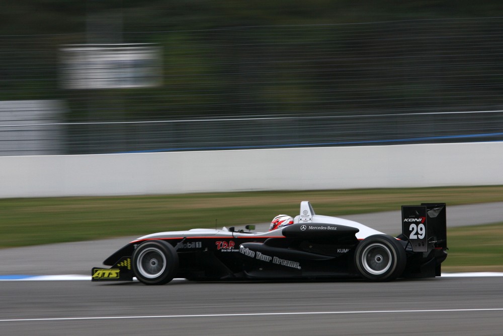 Kazuya Oshima - Manor Motorsport - Dallara F308 - AMG Mercedes