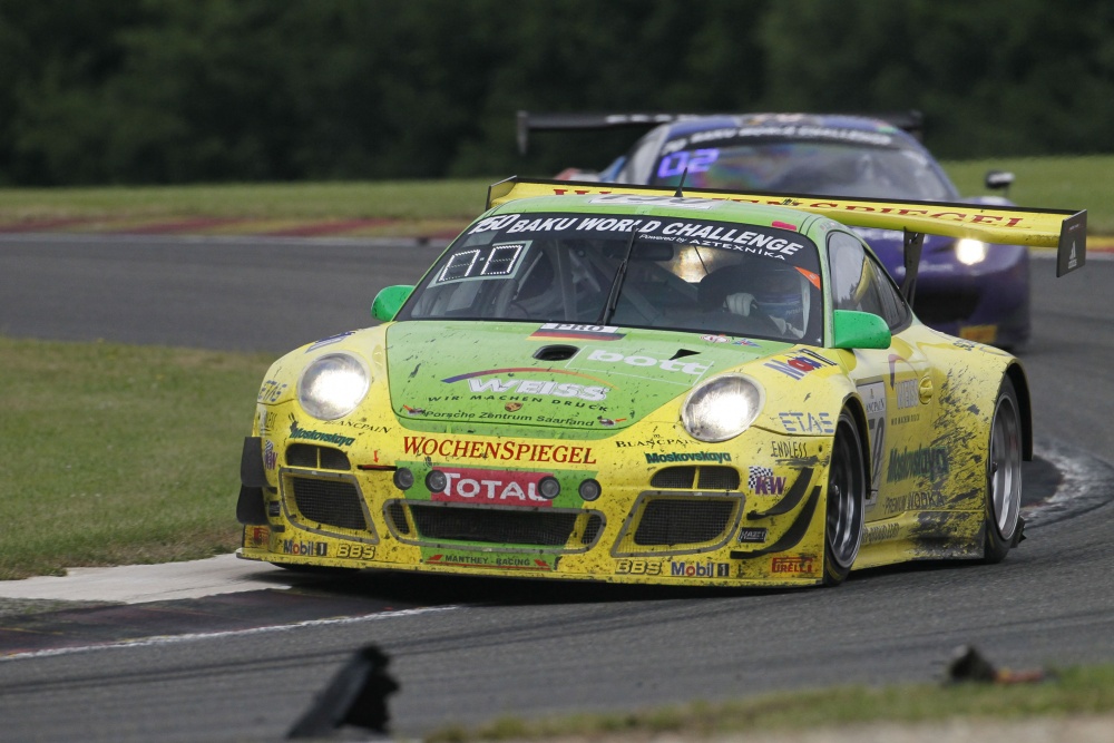 Marc LiebRichard LietzPatrick Pilet - Manthey Racing - Porsche 911 GT3 R (997)