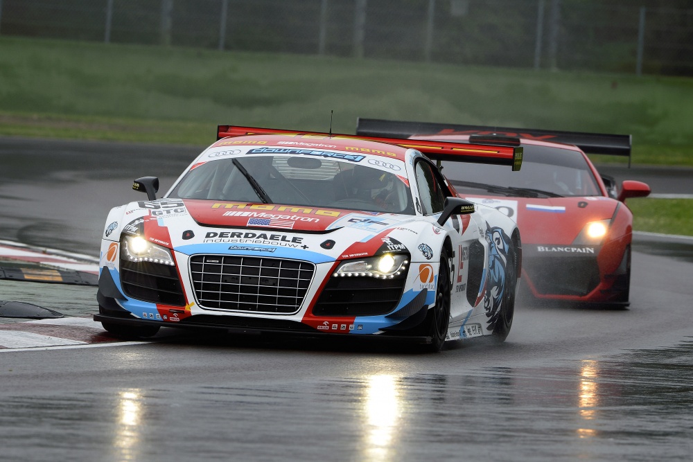 Kuba GiermaziakDylan DerdaeleRaffi Bader - Momo-Megatron - Audi R8 LMS ultra