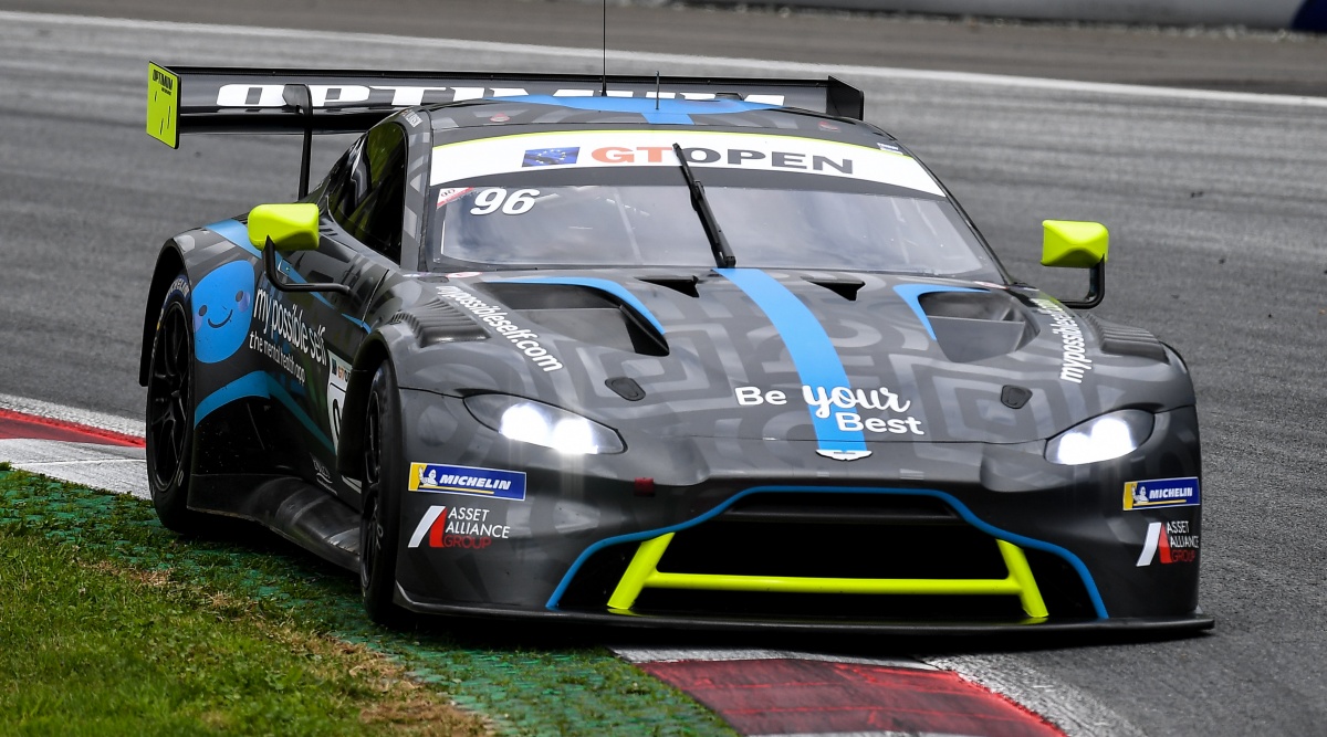Jonathan Adam - Optimum Motorsport - Aston Martin Vantage GT3 (II)