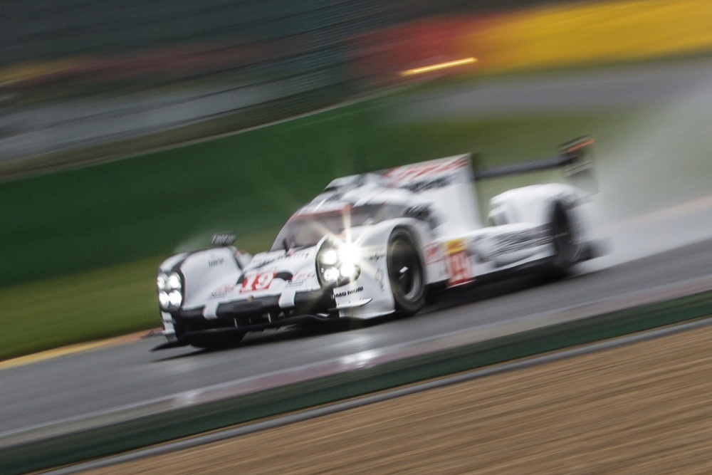 Nicolas HülkenbergEarl BamberNick Tandy - Porsche AG - Porsche 919 Hybrid (2015)