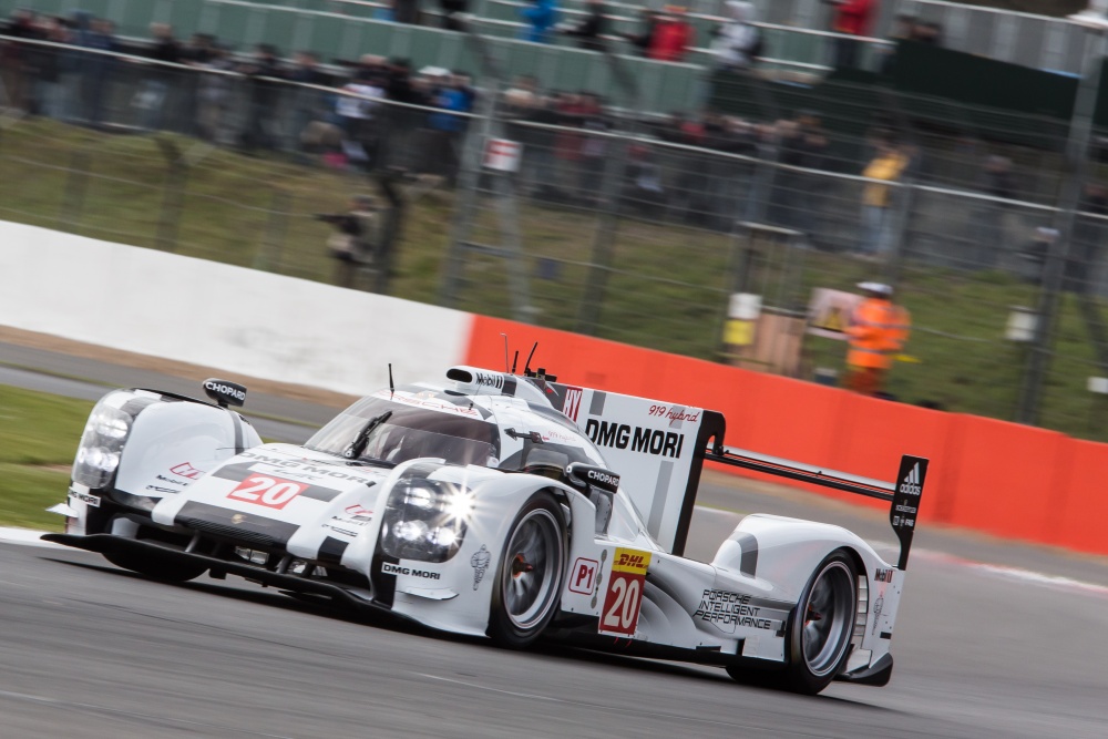 Timo BernhardMark WebberBrendon Hartley - Porsche AG - Porsche 919 Hybrid