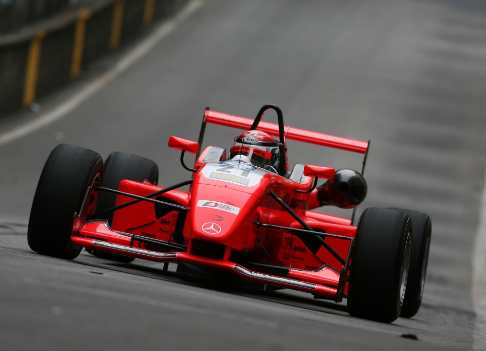 Koudai Tsukakoshi - Prema Powerteam - Dallara F305 - AMG Mercedes