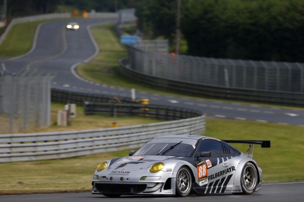 Paolo RubertiGianluca RodaChristian Ried - Proton Competition - Porsche 911 GT3 RSR (997-2009)