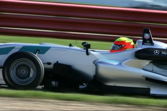 Clemente, jr. de Faria - Räikkönen Robertson Racing - Dallara F308 - AMG Mercedes