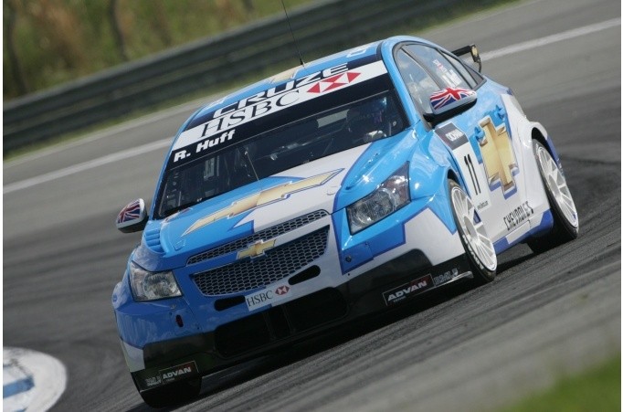 Robert Huff - Ray Mallock Limited - Chevrolet Cruze