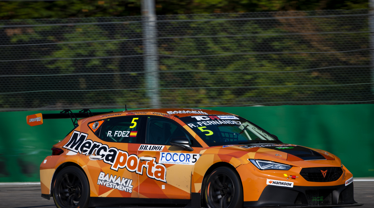 Rubén Fernández - RC2 Racing Team - Cupra Leon (II) TCR