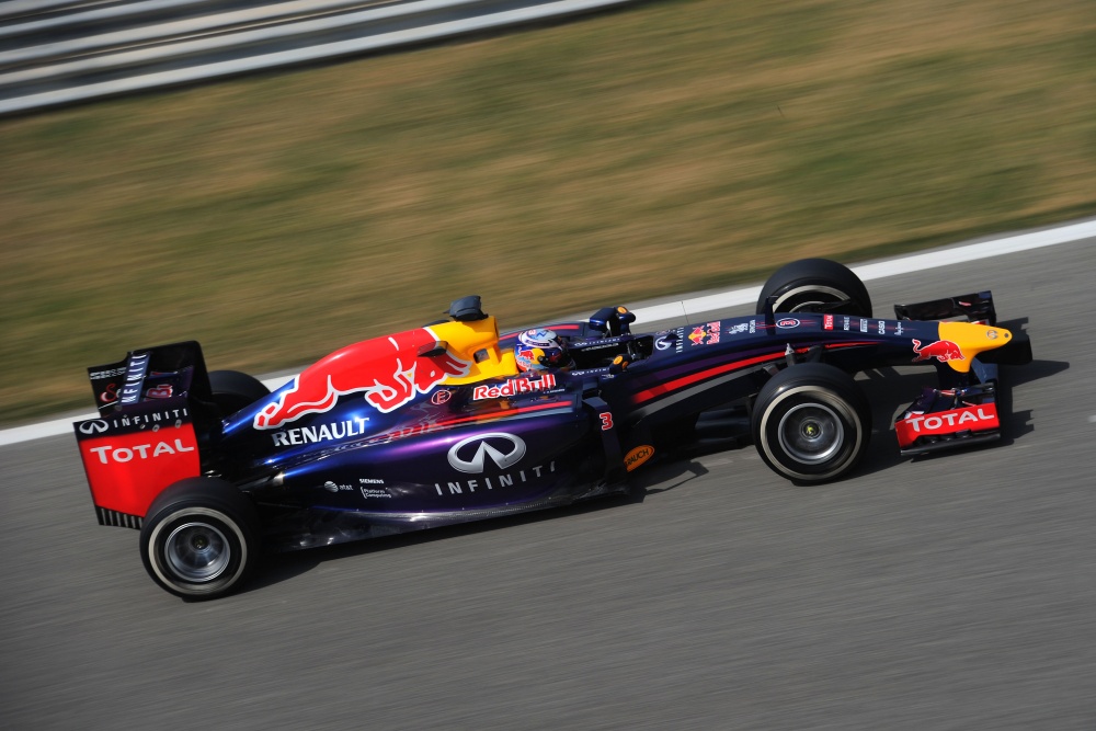 Daniel Ricciardo - Red Bull Racing: FIA Formula 1 World