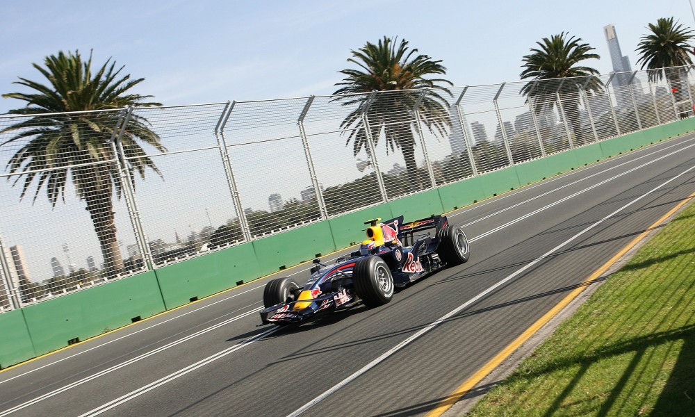 Mark Webber - Red Bull Racing - Red Bull RB4 - Renault