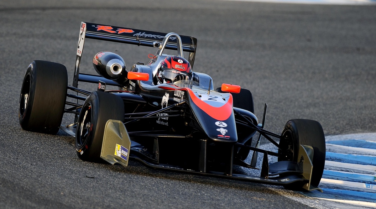 Kantadhee Kusiri - RP Motorsport - Dallara F312 - Toyota