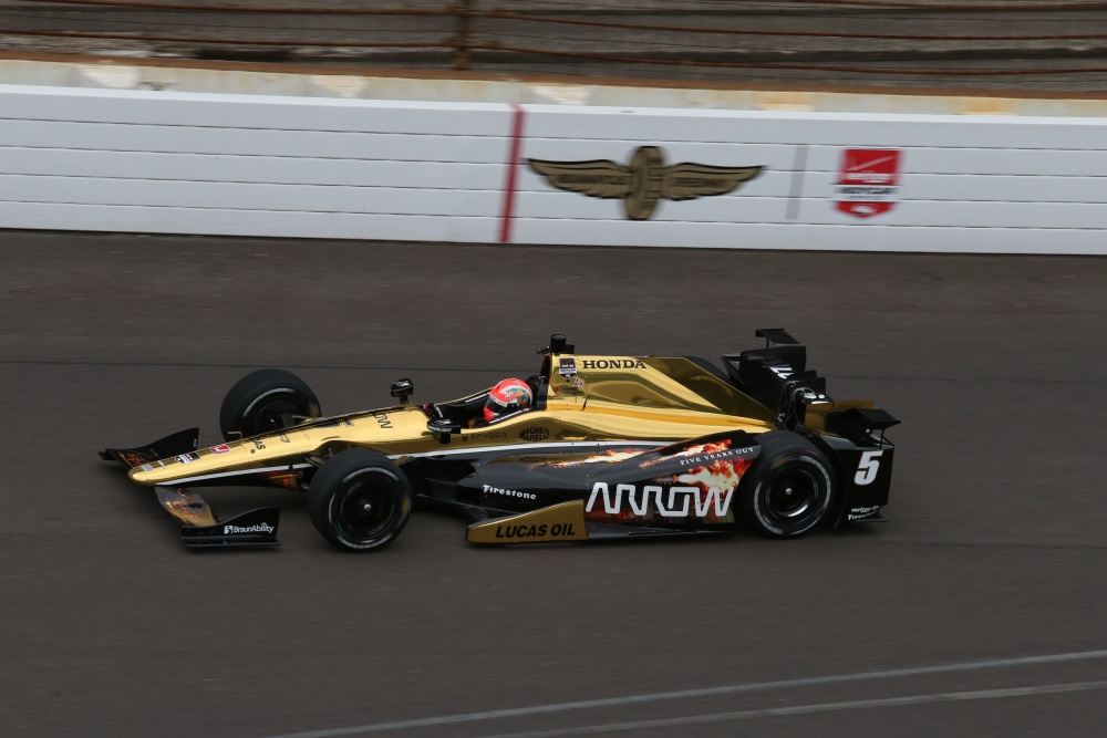 James Hinchcliffe - Schmidt Peterson Motorsports - Dallara DW12 (MAk) - Honda