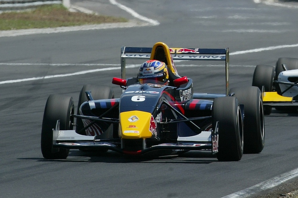 Jean-Eric Vergne - SG Formula - Tatuus Renault 2000