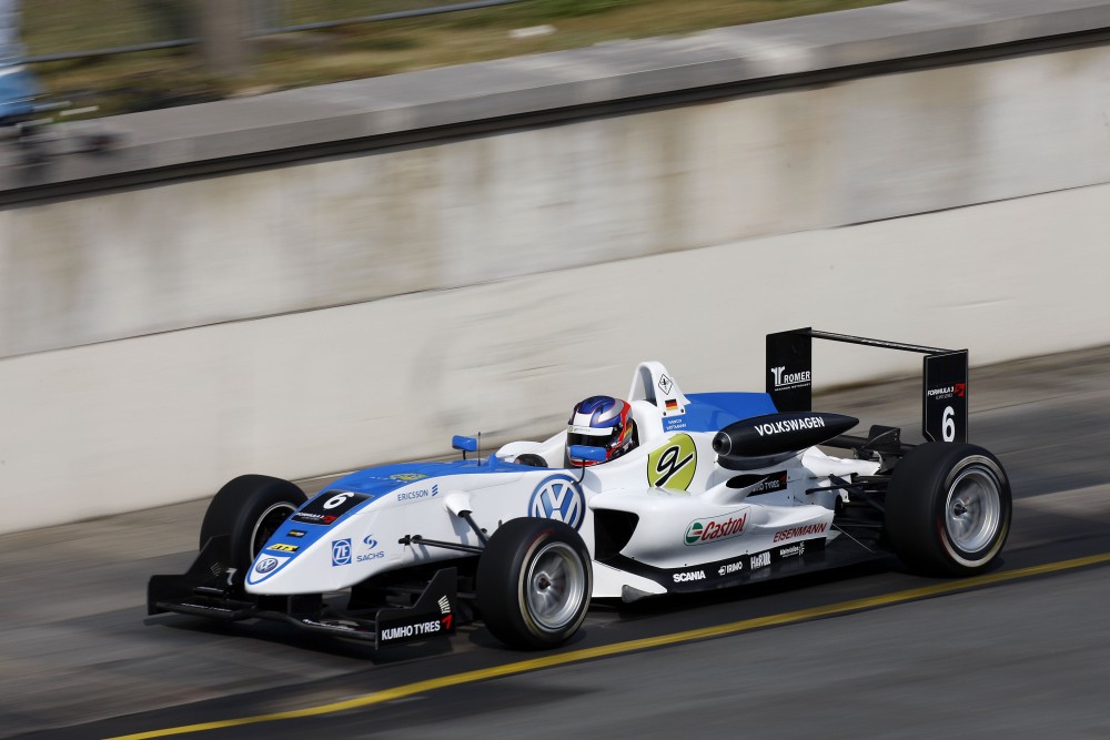 Marco Wittmann - Signature - Dallara F308 - Volkswagen