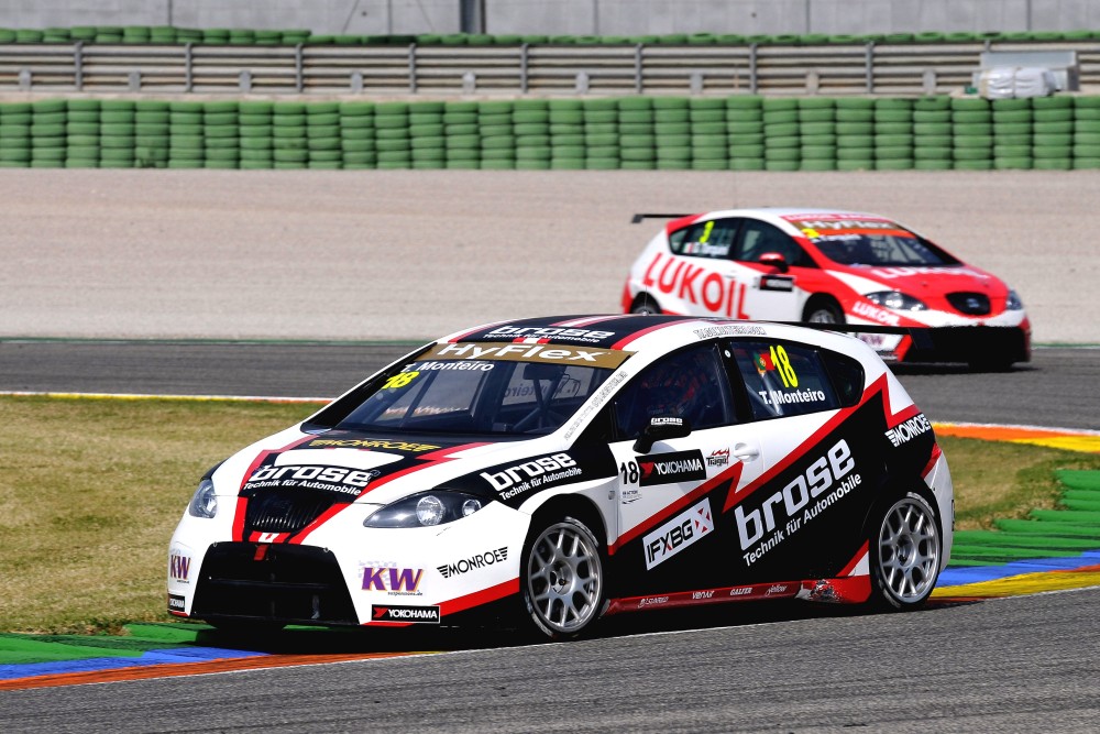 Tiago Monteiro - Sunred Engineering - Seat Leon TDI