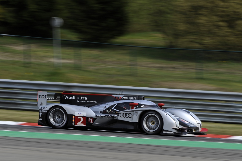 Andre LottererBenoit TreluyerMarcel Fässler - Team Joest - Audi R18 TDI