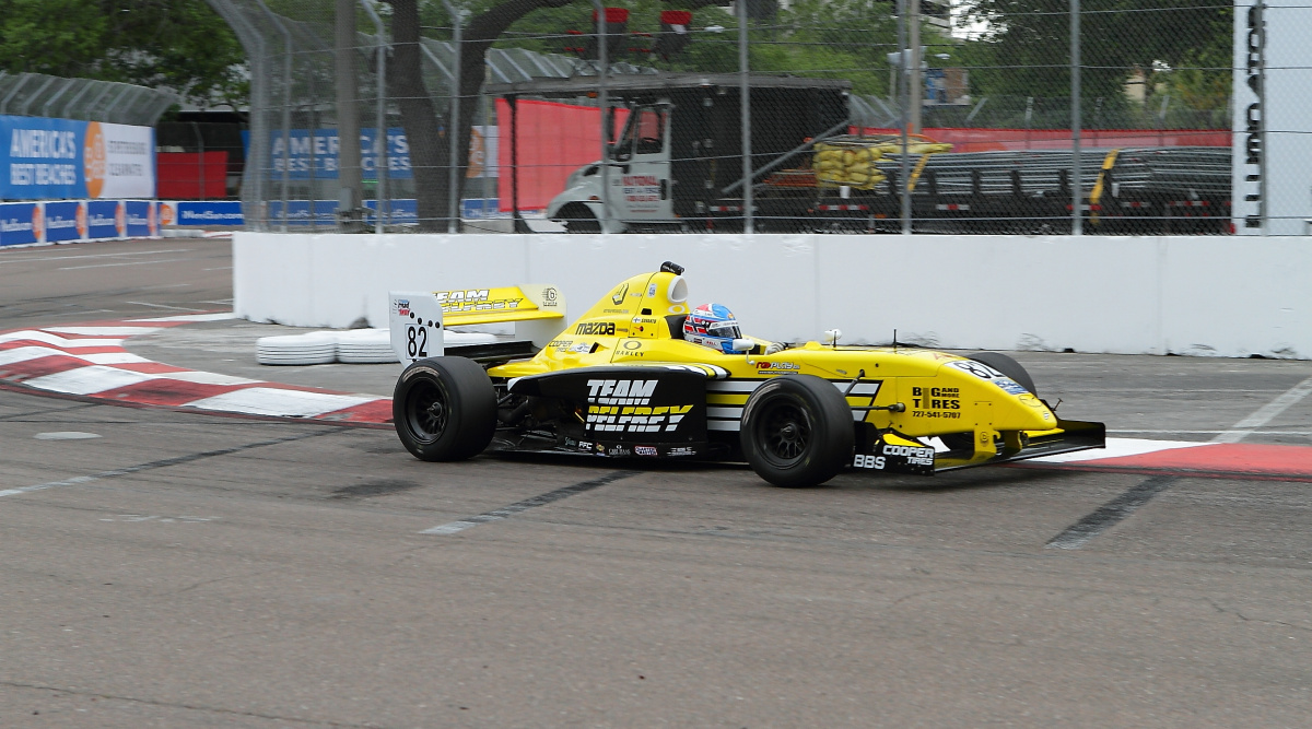 Petri Suvanto - Team Pelfrey - Elan Star Pro - Mazda